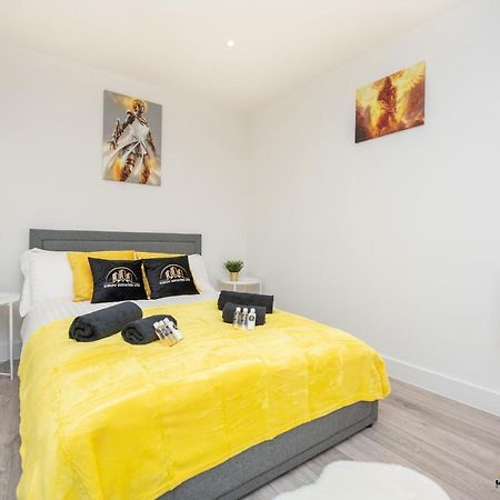 Hermes Apartment - The Messenger Of Town Southampton Eksteriør billede